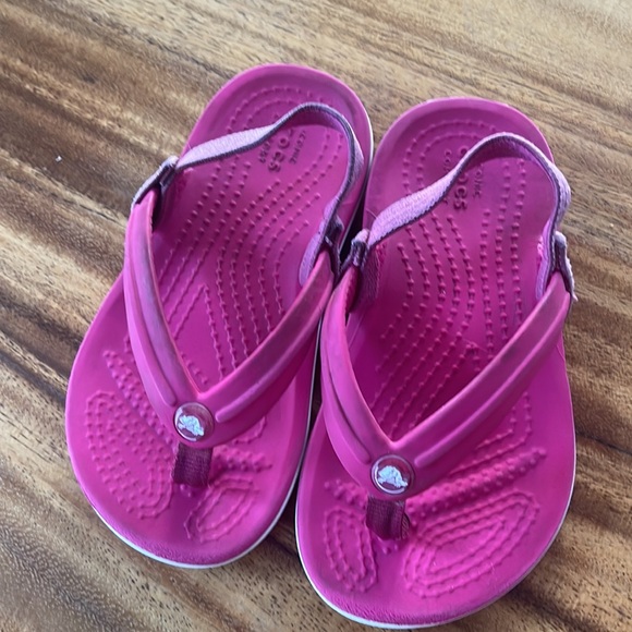 Kids Croc Sandals Flip Flop Pink Toddler Girls sz 8 - Picture 4 of 6